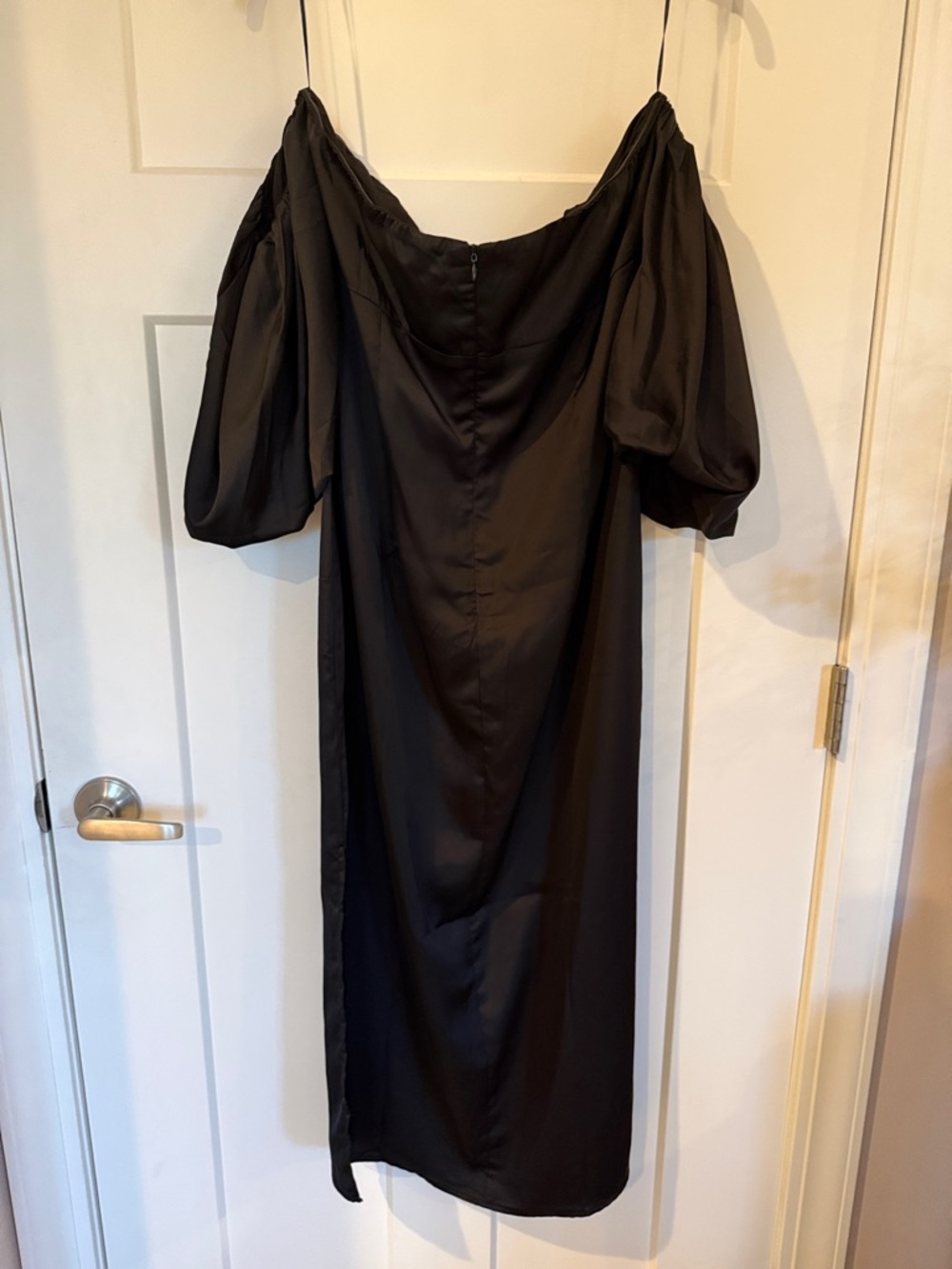GILLI Elegant Black Off-Shoulder Women's Dress - Picture 2 of 3